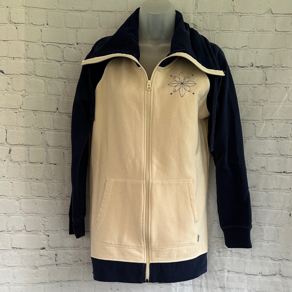 Burton Cream and Navy Zip-Up Hoodie with Starburst Detail size M!